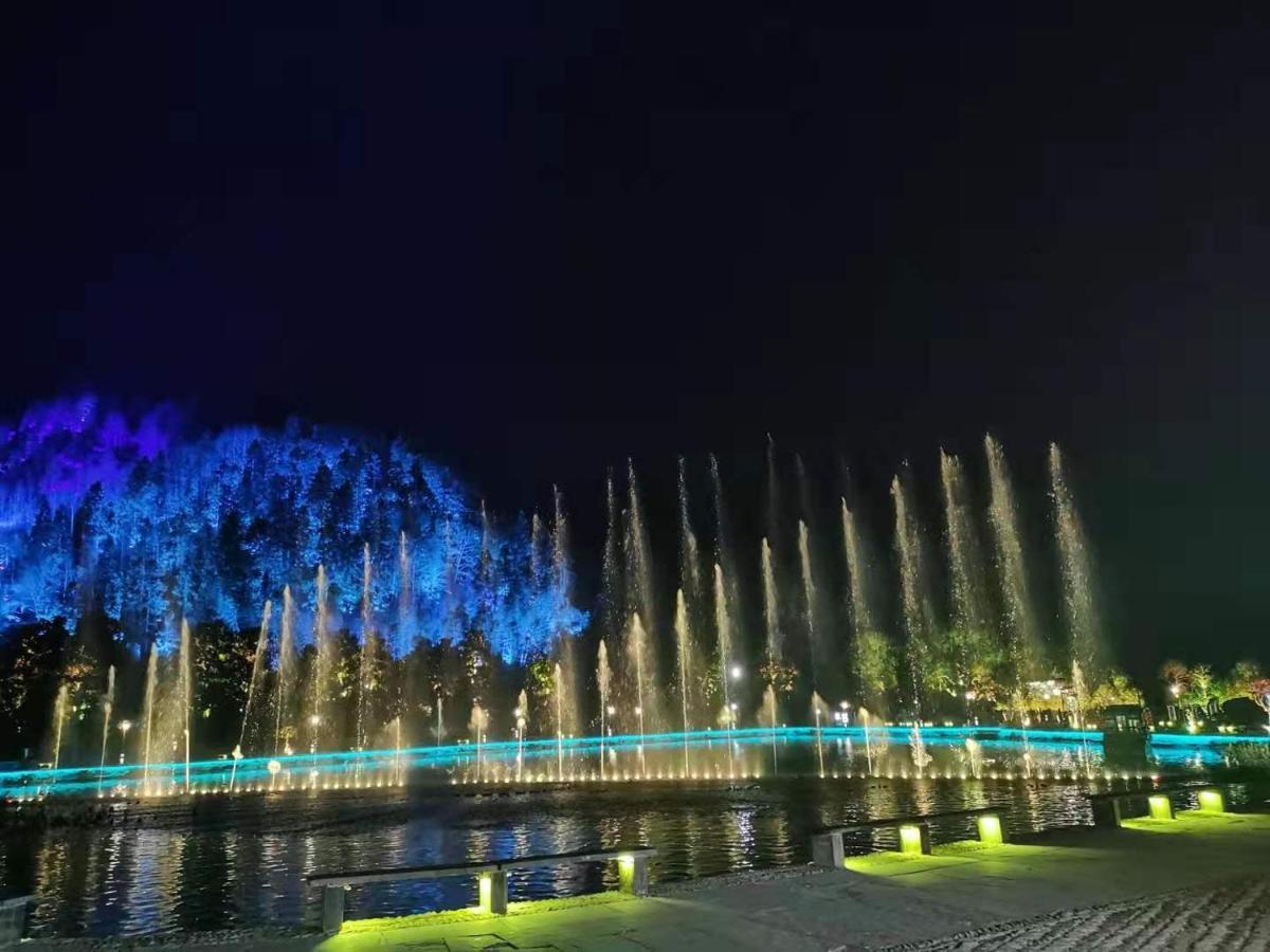 Xidi Kunlun International Hostel Yi (Anhui) Экстерьер фото